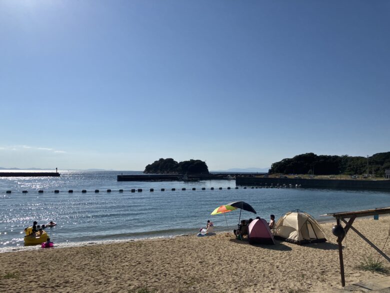 伊毘うずしお村のビーチ