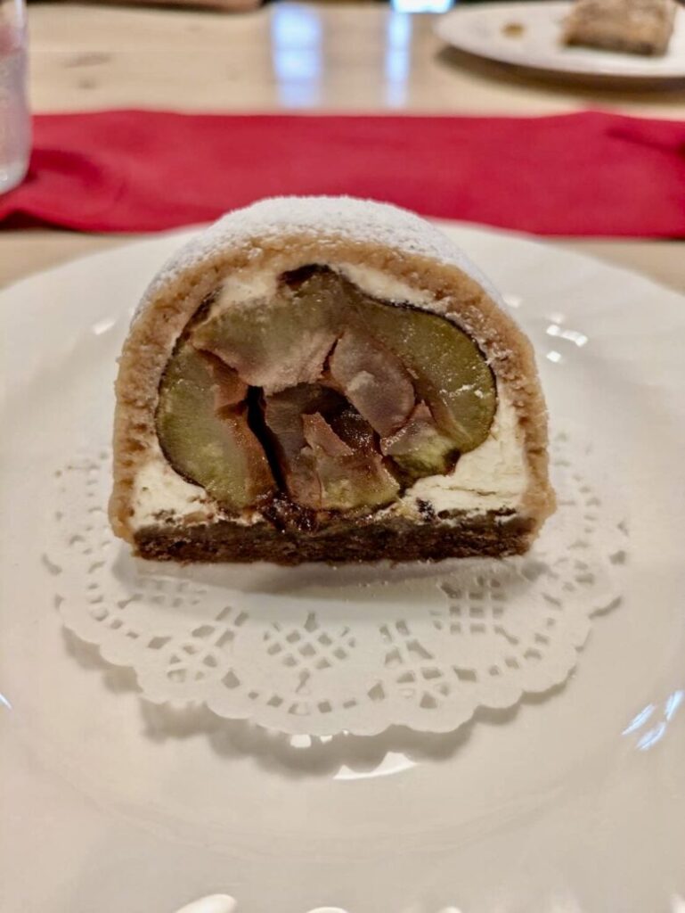 トリアアルラグー　栗　モンブラン