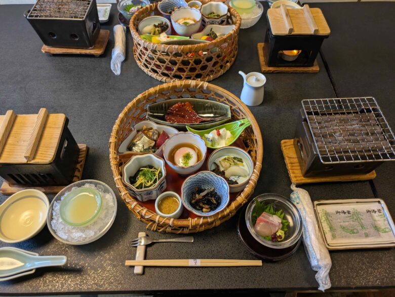 潮里　離れ　宝珠　料理　朝食